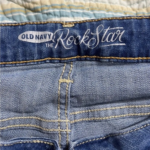 Old Navy Rockstar Capris - Picture 2 of 3